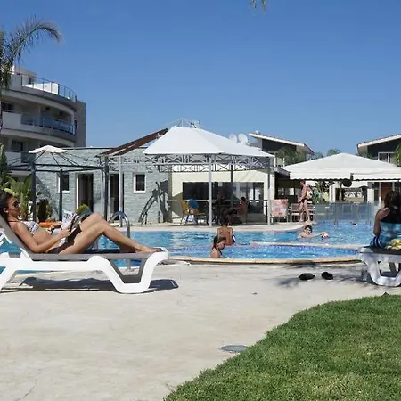 Apartment Sunrise Complex Luxury Apartments Oroklini